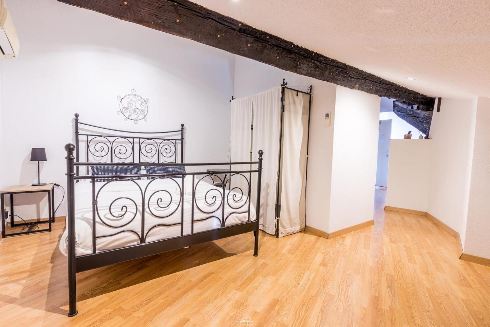 Residence St Vincent Collioure Room photo